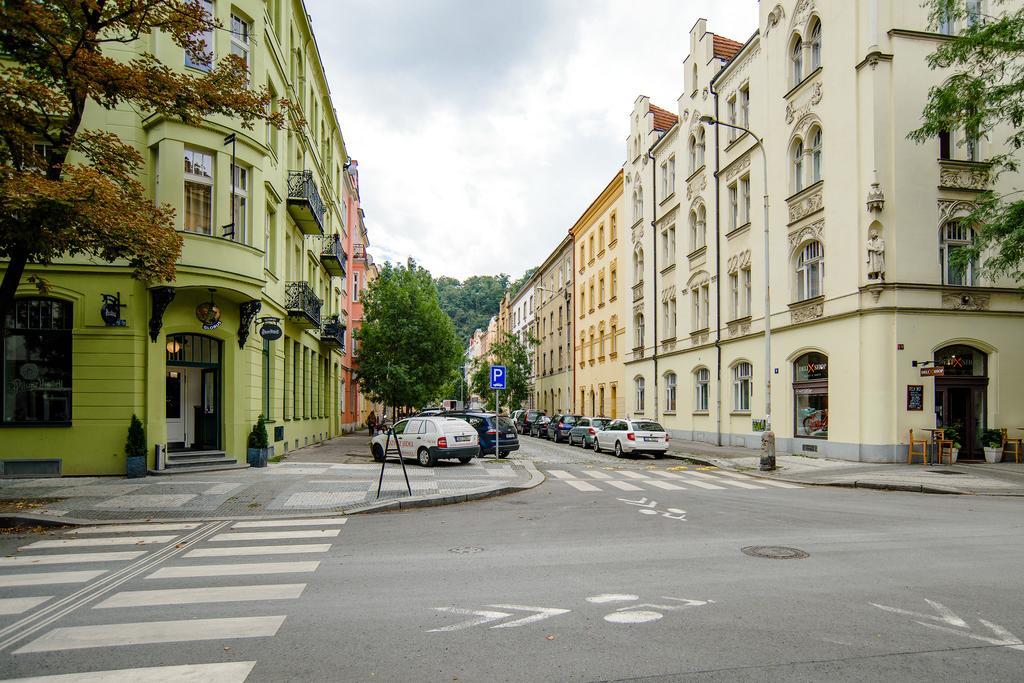 Apartment Gesse Brezinova Praha Eksteriør bilde
