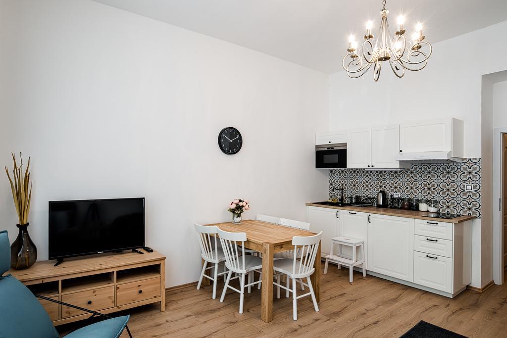 Apartment Gesse Brezinova Praha Eksteriør bilde