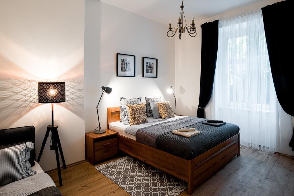 Apartment Gesse Brezinova Praha Eksteriør bilde